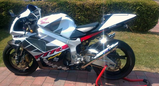 new bike pics 002b.jpg